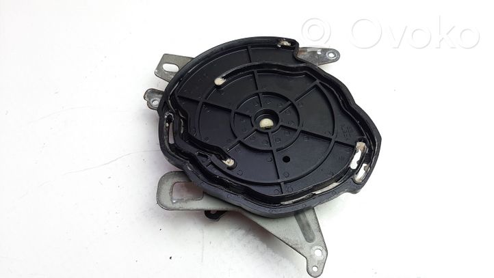 Lexus RX 330 - 350 - 400H Stellmotor Heizung Klima 0637008810