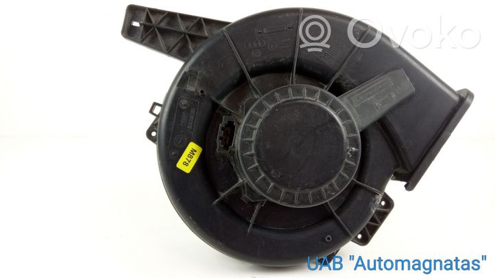 Volkswagen Polo IV 9N3 Ventola riscaldamento/ventilatore abitacolo 6Q1819015G