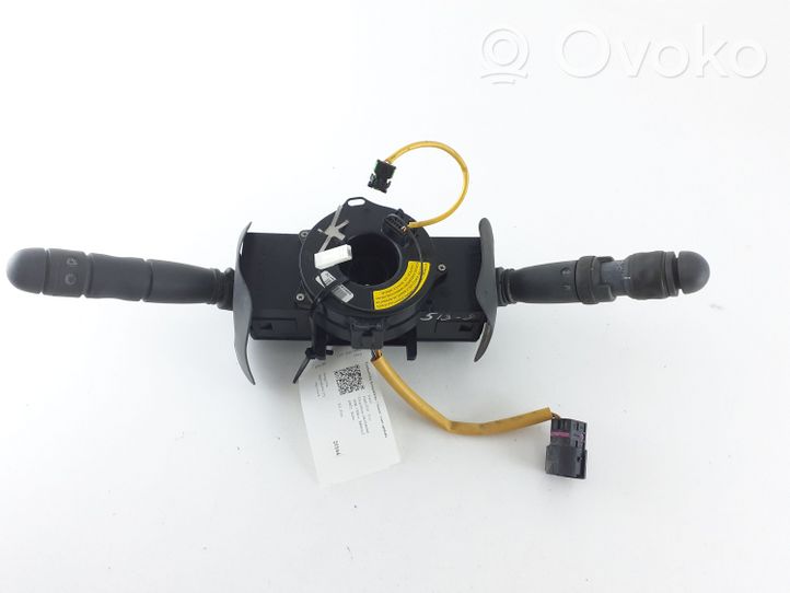 Iveco Daily 35.8 - 9 Interruptor/palanca de limpiador de luz de giro 