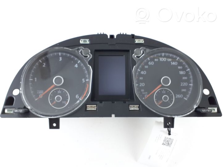 Volkswagen Passat Alltrack Speedometer (instrument cluster) 3AA920871D