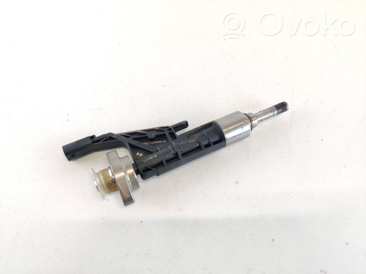 BMW 4 F36 Gran coupe Fuel injector 7639990