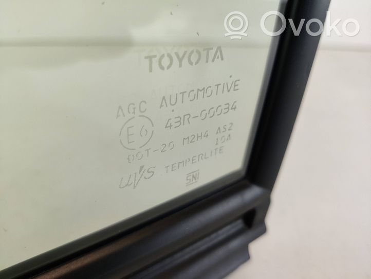 Toyota RAV 4 (XA50) Mazā "A" tipa priekšējo durvju stikls (četrdurvju mašīnai) 43R00034