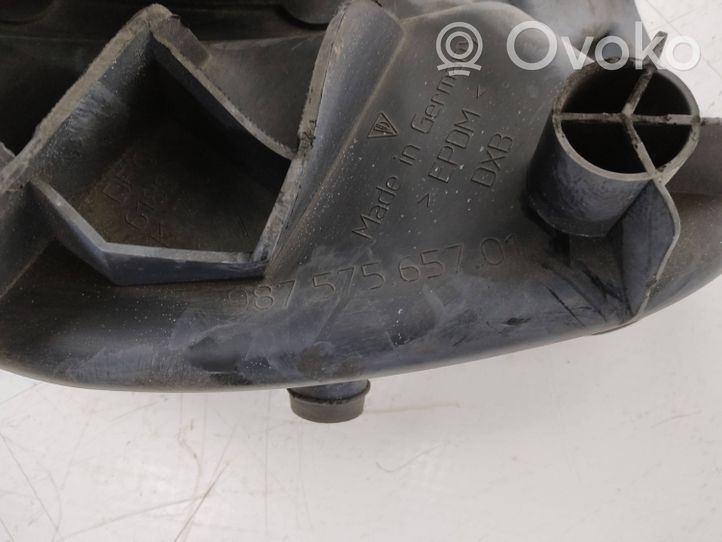 Porsche Cayman 987 Część rury dolotu powietrza 98757565701