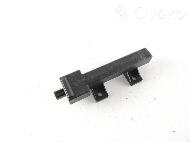 Audi RS6 C6 Radion pystyantenni 4F0907247A