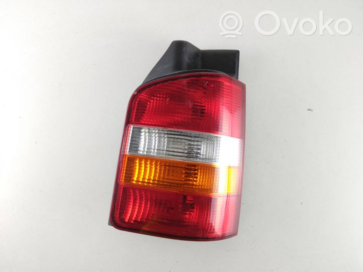 Volkswagen Transporter - Caravelle T5 Lampa tylna 7H0945096F
