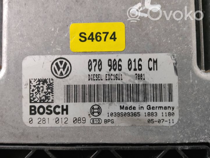 Volkswagen Phaeton Moottorin ohjainlaite/moduuli 070906016CM