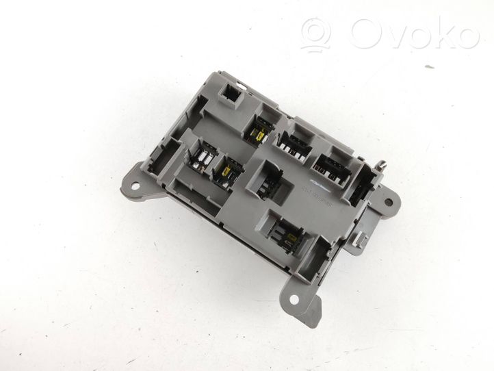 BMW X5 E70 Module de fusibles 6931687