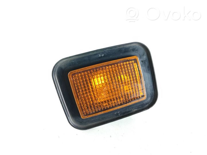 Hummer H2 Front indicator light 