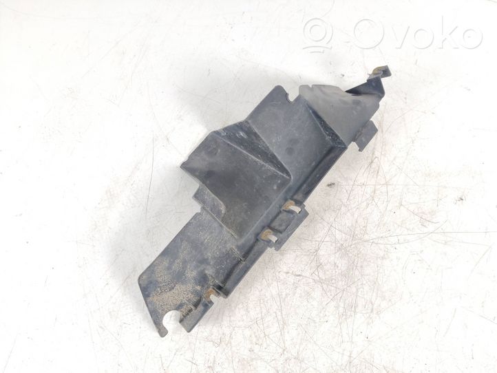 Volkswagen Touareg I Intercooler air guide/duct channel 7L6121334D