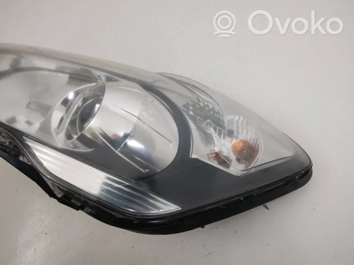 KIA Ceed Faro/fanale 921011H