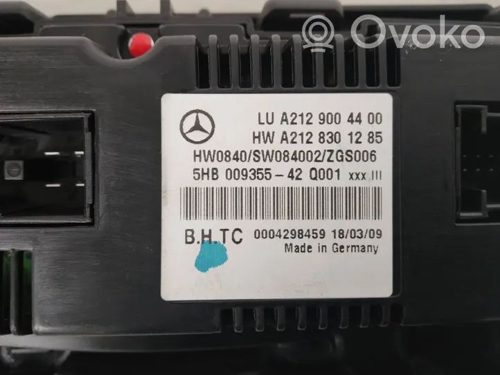 Mercedes-Benz E C207 W207 Centralina del climatizzatore A2129004400