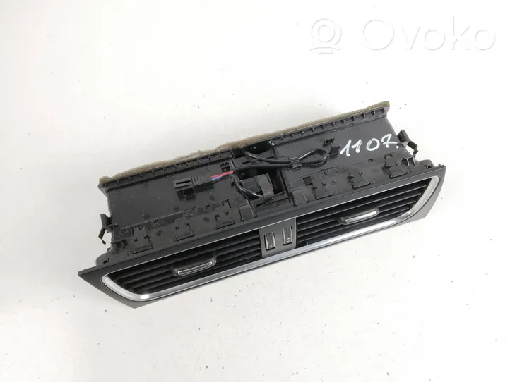 Audi A4 S4 B8 8K Dash center air vent grill 8T1820951E