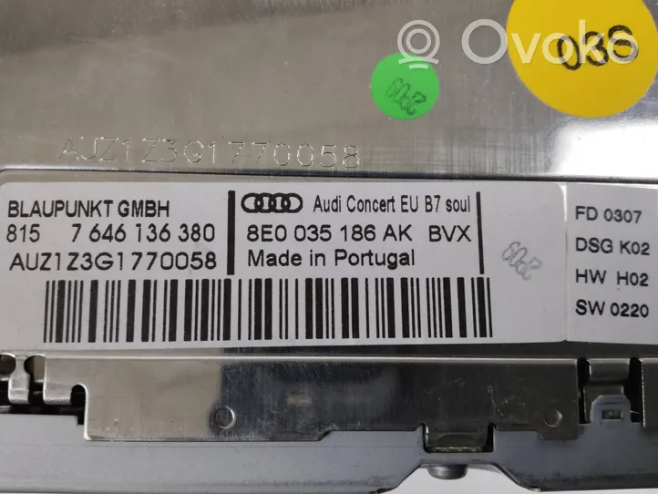 Audi A4 S4 B7 8E 8H Unità principale autoradio/CD/DVD/GPS 8E0035186AK