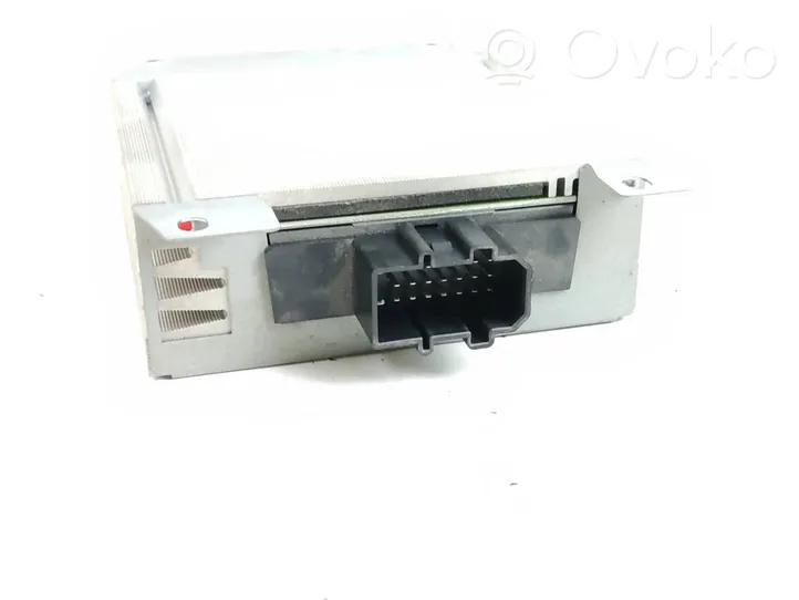 Audi A4 S4 B7 8E 8H Amplificatore 8E9035223D