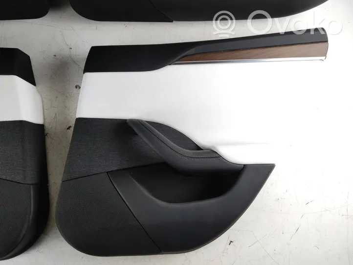 Tesla Model S Set di rivestimento del pannello della portiera 