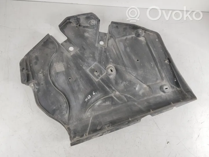 Mercedes-Benz CLS C218 X218 Front bumper skid plate/under tray A2126930017