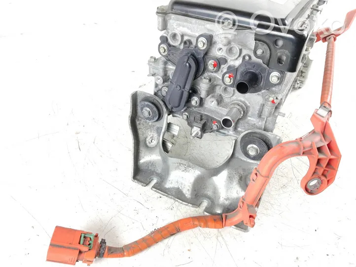 Toyota C-HR Convertisseur / inversion de tension inverseur G920047241