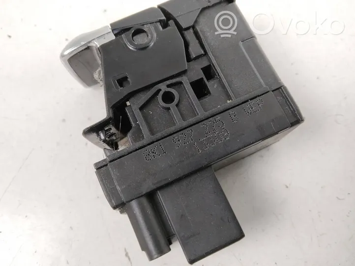 Audi A4 S4 B8 8K Interruttore del freno di stazionamento/freno a mano 8K1927225B