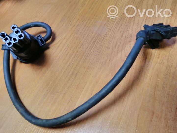 Audi A6 S6 C4 4A Atpakaļgaitas sensors ("vardīte") 012919823B