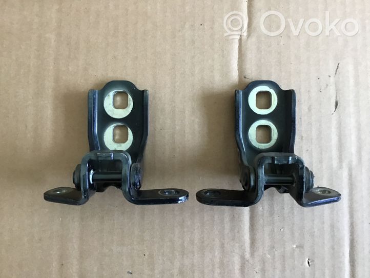 Opel Insignia B Set di cerniere portiera anteriore A046057