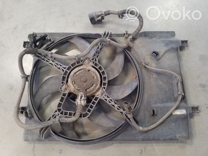 Opel Corsa D Convogliatore ventilatore raffreddamento del radiatore 13256567