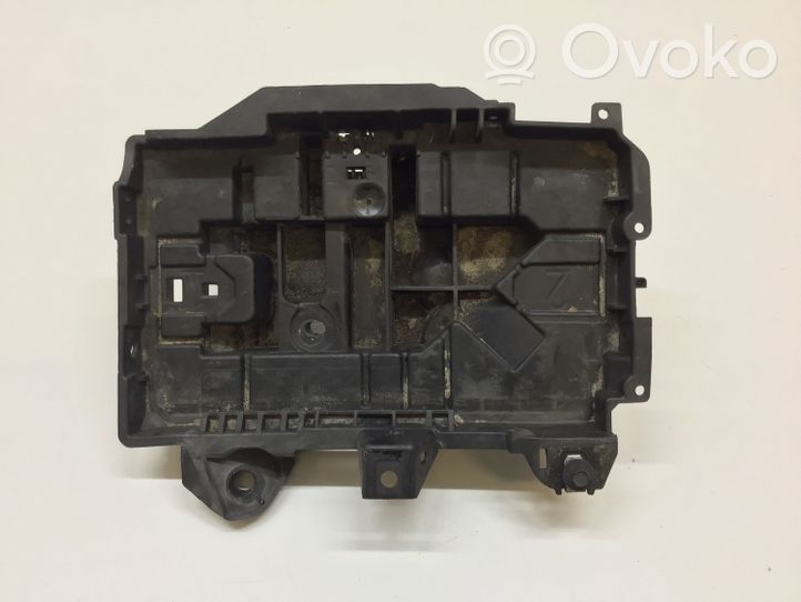 Jeep Cherokee Boîte de batterie 68186053AA