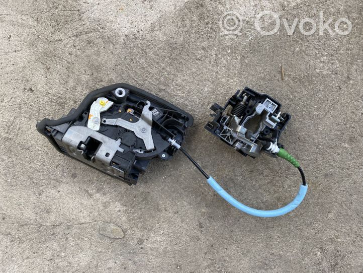 BMW i3 Zamek drzwi przednich 7281937