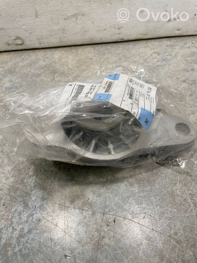 BMW i3 Supporto per montante superiore anteriore 6852227