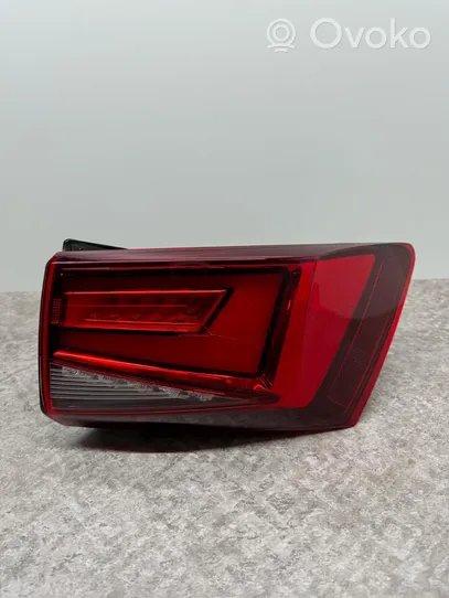 Seat Ateca Lampy tylnej klapy bagażnika 575945208E