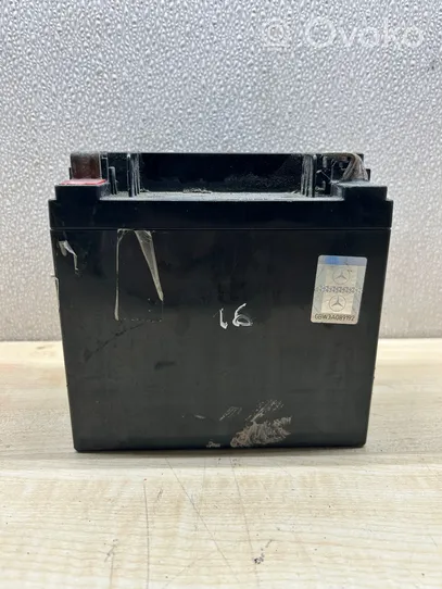 Mercedes-Benz E W211 Batteria A2115410001