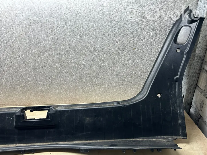 Mercedes-Benz E W211 Rivestimento di protezione sottoporta del bagagliaio/baule A2116900641