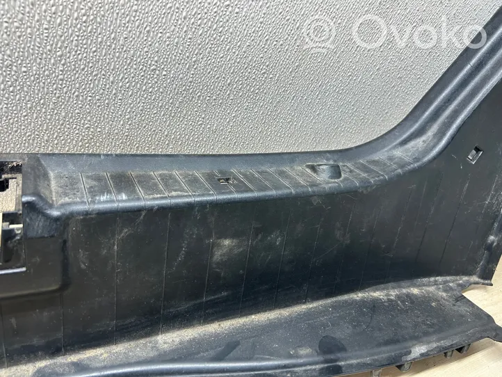 Mercedes-Benz E W211 Rivestimento di protezione sottoporta del bagagliaio/baule A2116900641