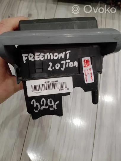 Fiat Freemont Boîte à fusibles 68143318AE