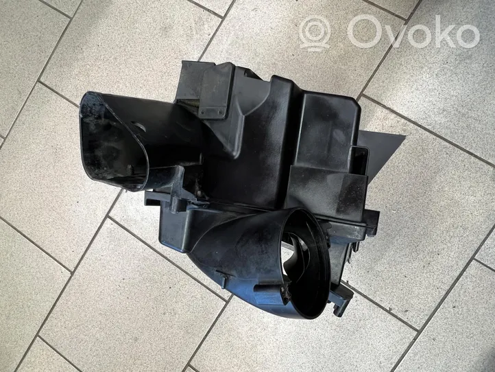 Volvo V70 Boîtier de filtre à air 30636830