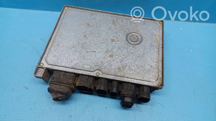 Renault Clio I Module de contrôle de boîte de vitesses ECU 7700850840