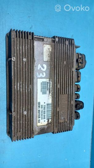 Renault Clio I Module de contrôle de boîte de vitesses ECU 7700850840