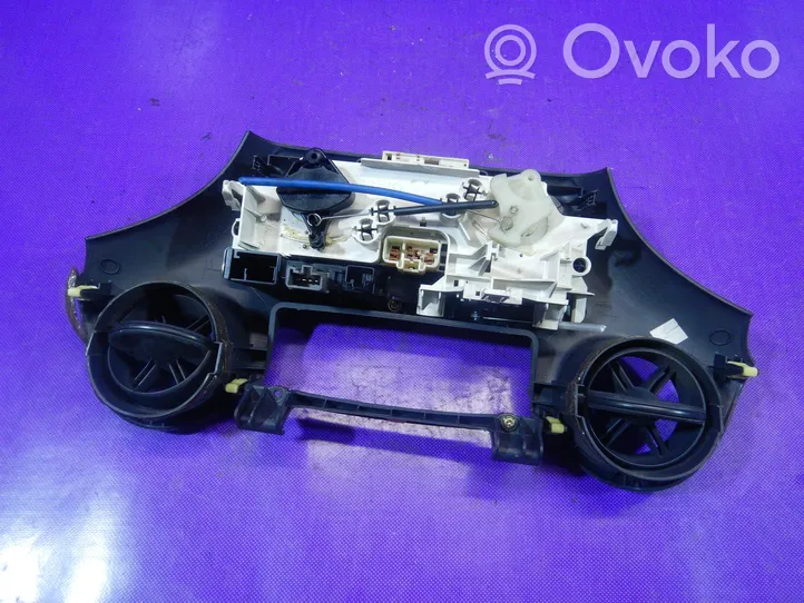 Toyota Yaris Verso Przełącznik / Włącznik nawiewu dmuchawy 758277