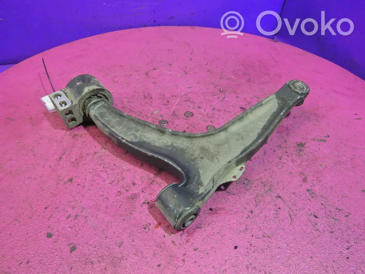 Opel Vectra C Triangle bras de suspension inférieur avant 