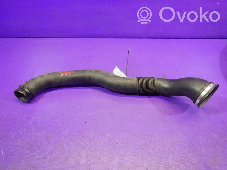 Opel Signum Manguera/tubo del intercooler 55556519