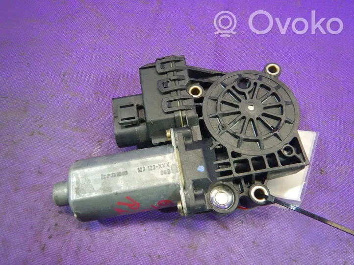 Audi A4 S4 B5 8D Front door window regulator motor 0130821786