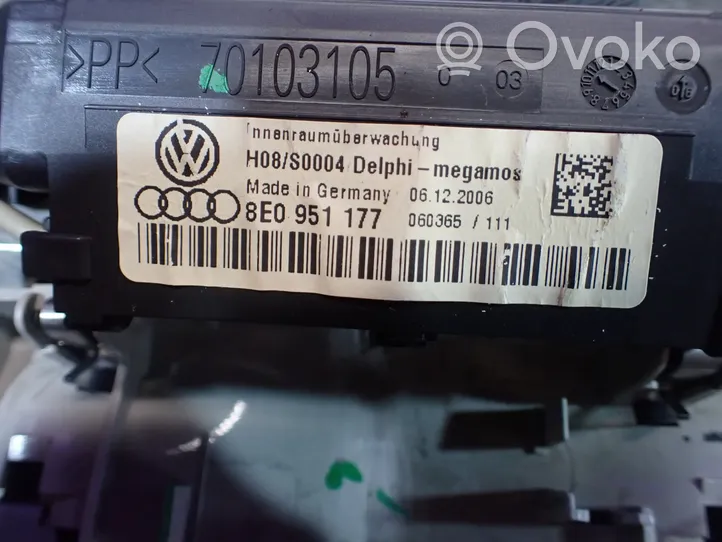 Audi A4 S4 B7 8E 8H Faretto 8E0951177