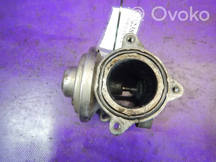 Volkswagen Fox Zawór EGR 045131501K