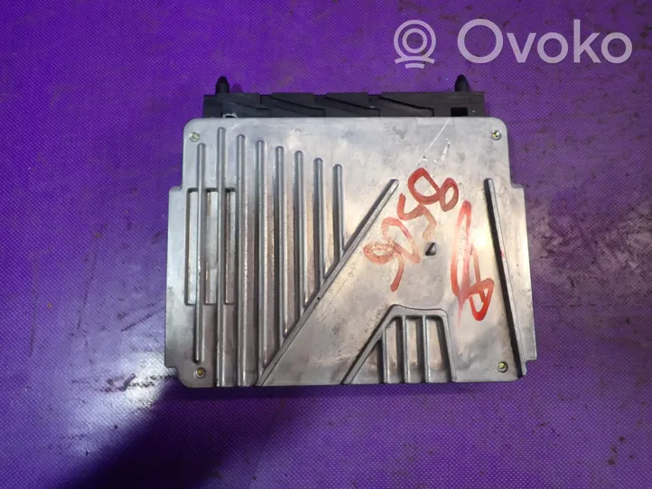 Volvo S60 Centralina/modulo motore ECU MB079700-8951