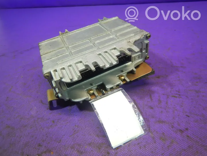 Volkswagen Golf III Unité de commande, module ECU de moteur 032906026D