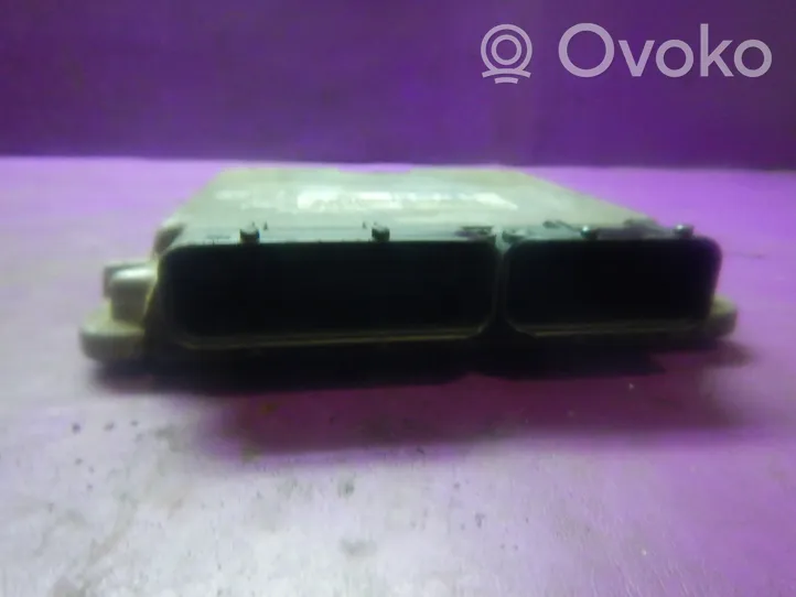 Ford Galaxy Komputer / Sterownik ECU silnika 0281010240