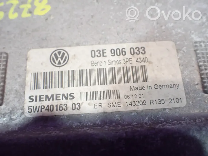 Volkswagen Polo Komputer / Sterownik ECU silnika 03E906033