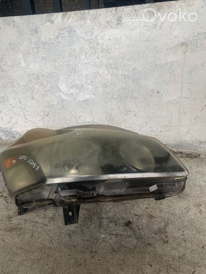 Nissan Quest Faro delantero/faro principal 