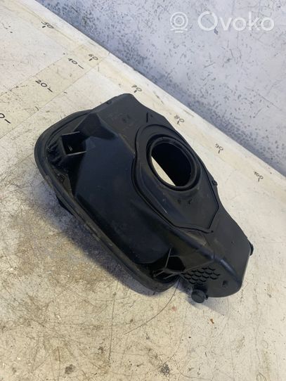 Mercedes-Benz CLA C117 X117 W117 Fuel tank cap 