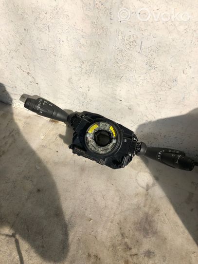 Volvo XC40 Indicator stalk 32275368