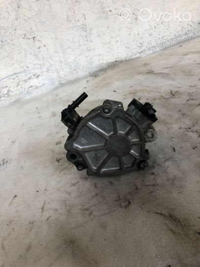 Opel Grandland X Pompe à vide 9804021880